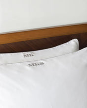 Load image into Gallery viewer, Ava & Ava 100% Organic Bamboo Lyocell Adult 2pc Pillowcase Set