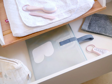 Load image into Gallery viewer, Beaba Camele'o Foldable Pop Up Bath