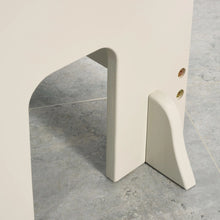 Load image into Gallery viewer, Tutti Bambini Montessori Helping Hands Toddler Learning Tower