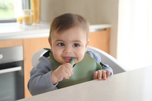 Load image into Gallery viewer, Beaba Set of 2 Silicone Pre-Spoons