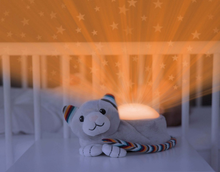 Load image into Gallery viewer, Zazu Projector with Soothing Melodies - Kiki, Harry, Ruby and Leo