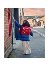 Load image into Gallery viewer, Zoy Zoii B66 Retro Backpack Red