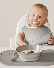 Load image into Gallery viewer, Twistshake Newborn Feeding Spoon 3-pack