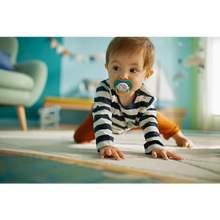 Load image into Gallery viewer, Philips Avent ultra air Animals pacifier 6-18m