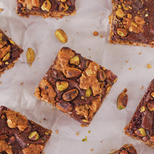 Load image into Gallery viewer, Milking Bombs Pistachio Revel Bars