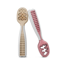 Load image into Gallery viewer, Num Num Gootensil Self-feeding Pre-spoons (Set of 2)