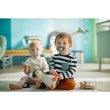 Load image into Gallery viewer, Philips Avent ultra air Animals pacifier 6-18m