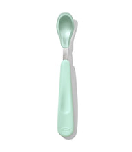Load image into Gallery viewer, Oxo Tot ON-THE-GO FEEDING SPOON