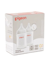 Load image into Gallery viewer, Pigeon WideNeck Version 3 PP Pro Feeding Bottle Twin pack