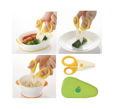 Load image into Gallery viewer, Richell Scissors For Baby Food With Case