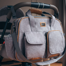 Load image into Gallery viewer, Bizzi Growin Pod Baby Travel Bag And Cot