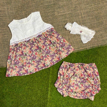 Load image into Gallery viewer, Deberry Lacey Top Details Baby Set