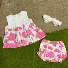 Load image into Gallery viewer, Deberry Lacey Top Details Baby Set