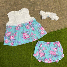 Load image into Gallery viewer, Deberry Lacey Top Details Baby Set