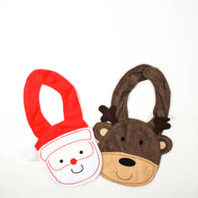 Load image into Gallery viewer, Carter Liebe Fun Bibs