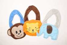 Load image into Gallery viewer, Carter Liebe Fun Bibs