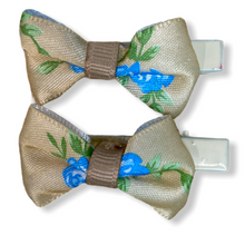 Load image into Gallery viewer, Dainty Baby Clips