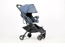 Load image into Gallery viewer, Smoovin Compact Travel Stroller