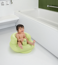 Load image into Gallery viewer, Richell Inflatable Airy Baby Chair