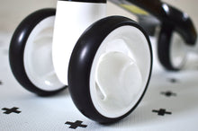 Load image into Gallery viewer, Bonjour Baby Toddler Trike