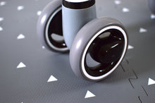 Load image into Gallery viewer, Bonjour Baby Toddler Trike