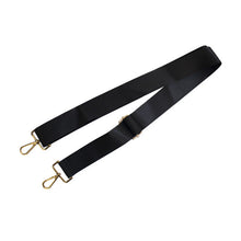 Load image into Gallery viewer, Bebe Chic Lisbon Compact Breast Pump Bag