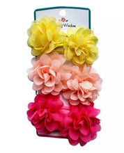 Load image into Gallery viewer, Blooming Wisdom Daisy Clips Set
