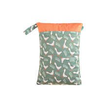 Load image into Gallery viewer, Matmat Lulu Wet and Dry storage Bag  Washable
