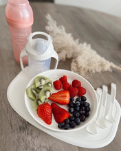 Load image into Gallery viewer, Twistshake Newborn Feeding Spoon 3-pack

