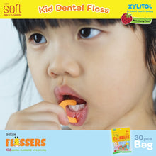 Load image into Gallery viewer, Soft Smile - Dental Flosser for Kids
