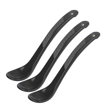 Load image into Gallery viewer, Twistshake Newborn Feeding Spoon 3-pack
