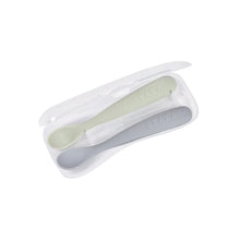Load image into Gallery viewer, Beaba 1st Age Silicone Spoons with case
