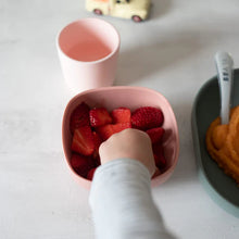 Load image into Gallery viewer, Beaba Silicone Suction Bowl
