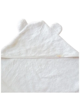 Load image into Gallery viewer, Matmat  Lulu Bear Hooded Towels
