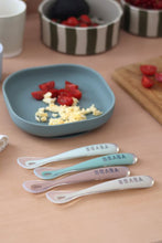 Load image into Gallery viewer, Beaba Set of 4 2nd Age Silicone Spoons
