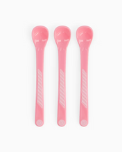 Load image into Gallery viewer, Twistshake Newborn Feeding Spoon 3-pack
