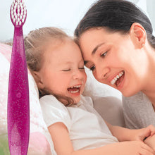 Load image into Gallery viewer, Radius Totz Brush – Toothbrush for Toddlers 18 months+

