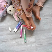 Load image into Gallery viewer, Piggy Paint - Nail Polish Piggy Pen
