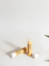 Load image into Gallery viewer, Wild Ferns Manuka Honey Conditioning Lip Balm Stick (4.2g)
