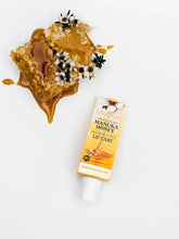Load image into Gallery viewer, Wild Ferns Manuka Honey Protective Lip Care with SPF 15 (12ml)
