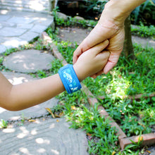 Load image into Gallery viewer, Para&#39;Kito Mosquito Repellent Wristband Kids
