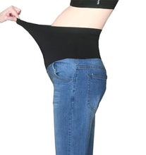 Load image into Gallery viewer, Iammom Maternity Jeans
