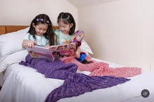 Load image into Gallery viewer, Snap &amp; Snug Kids Mermaid Tail Blanket
