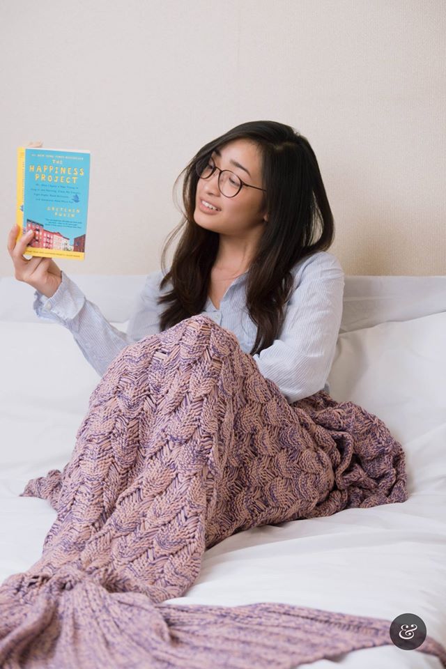 Snap & Snug Adult Mermaid Tails Blanket - Adella (Scaled)