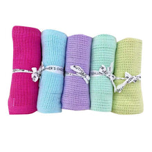 Load image into Gallery viewer, Knitted Blanket
