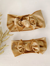 Load image into Gallery viewer, Laurel.co Holiday Velvet Collection
