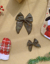 Load image into Gallery viewer, Laurel.co Holiday Collection Mini Isla Bow
