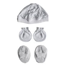 Load image into Gallery viewer, St. Patrick Newborn Unisex Mittens, Beanie, Booties Pack
