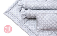 Load image into Gallery viewer, Zyji Baby Comforter
