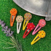 Load image into Gallery viewer, Clipcase - Maggie Handcraft Clips
